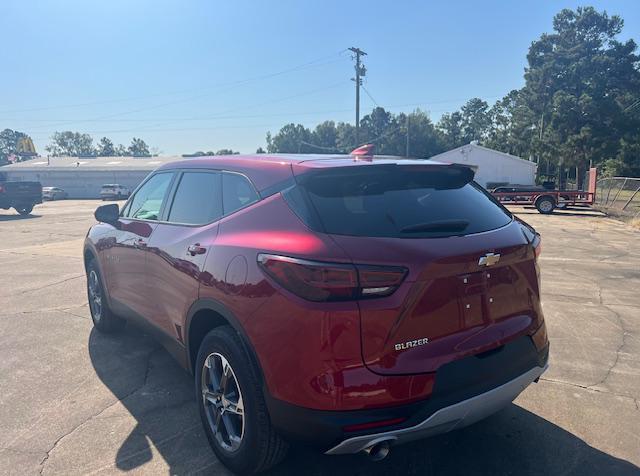 new 2025 Chevrolet Blazer car, priced at $37,980