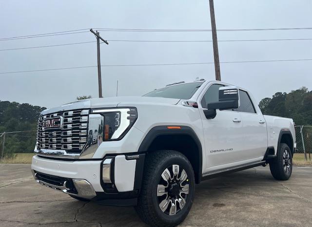 new 2025 GMC Sierra 2500 car, priced at $88,815