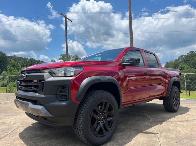 new 2024 Chevrolet Colorado car, priced at $43,290