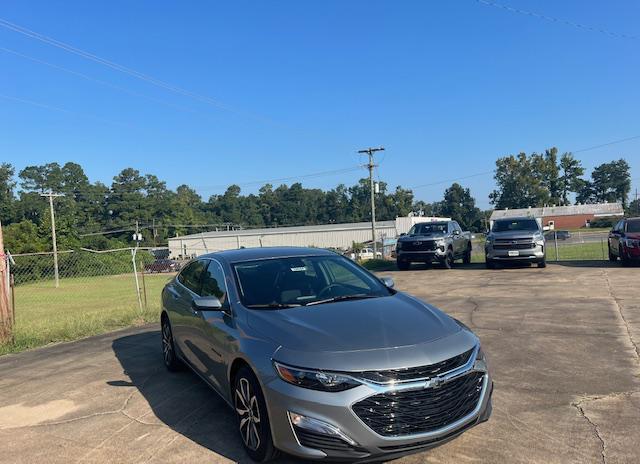 new 2025 Chevrolet Malibu car, priced at $27,995