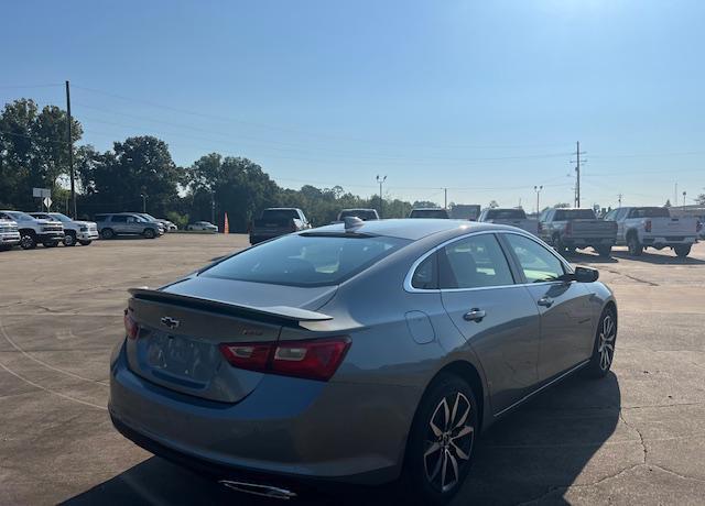 new 2025 Chevrolet Malibu car, priced at $27,995