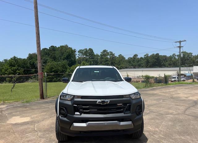 new 2024 Chevrolet Colorado car, priced at $43,040