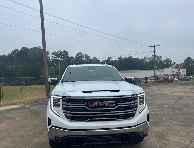 new 2025 GMC Sierra 1500 car, priced at $66,225