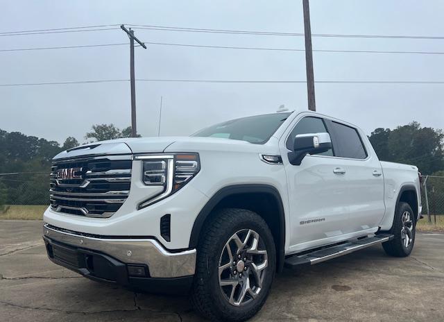 new 2025 GMC Sierra 1500 car, priced at $66,225