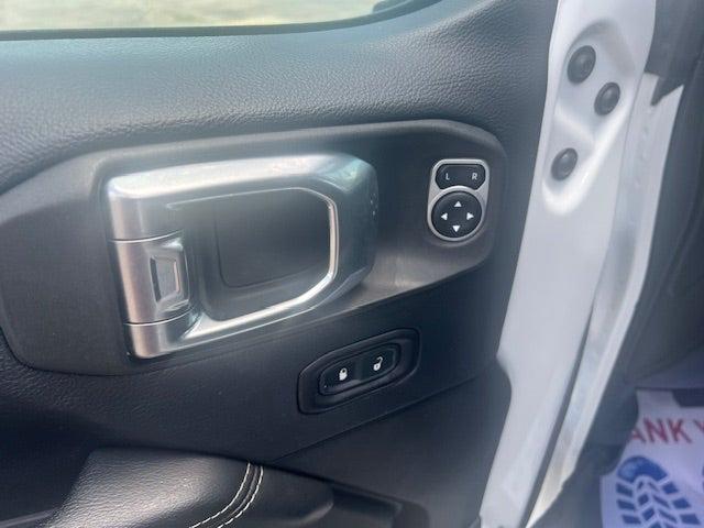 used 2018 Jeep Wrangler Unlimited car, priced at $27,995