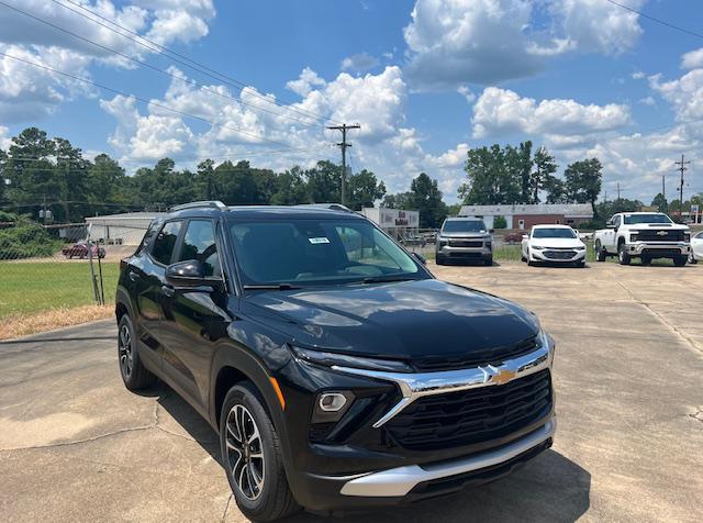 new 2024 Chevrolet TrailBlazer car, priced at $27,975