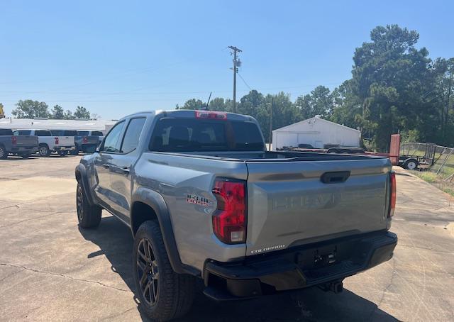 new 2024 Chevrolet Colorado car, priced at $43,040