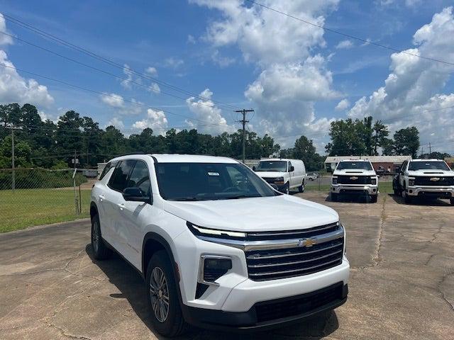 new 2025 Chevrolet Traverse car, priced at $44,060