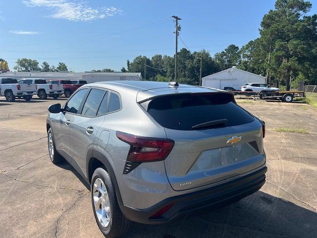 new 2025 Chevrolet Trax car, priced at $23,285