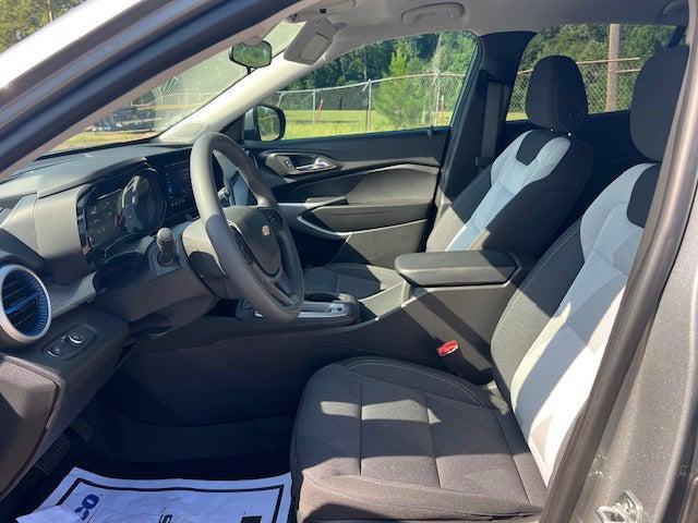new 2025 Chevrolet Trax car, priced at $23,285