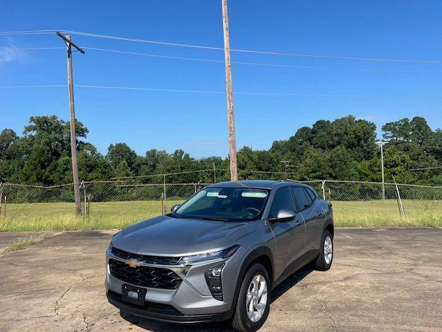 new 2025 Chevrolet Trax car, priced at $23,285