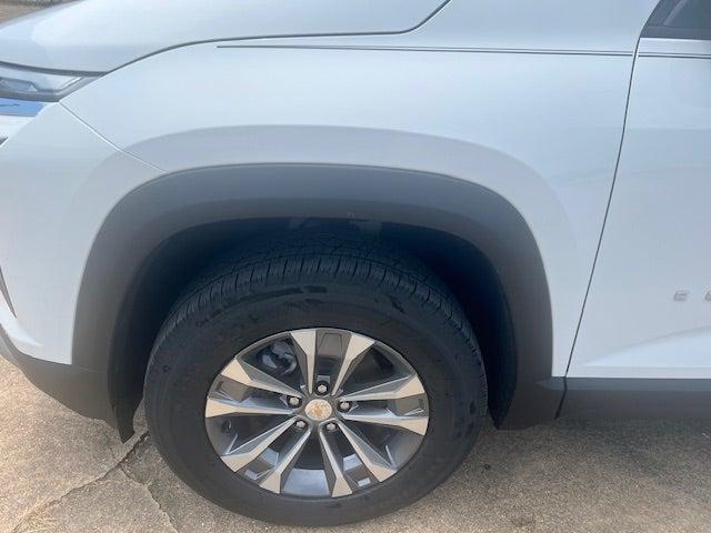 new 2026 Chevrolet Equinox car, priced at $32,805