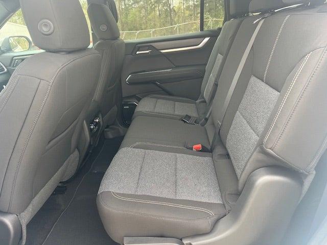 new 2025 GMC Acadia car, priced at $44,295