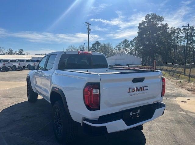 new 2025 GMC Canyon car, priced at $40,945
