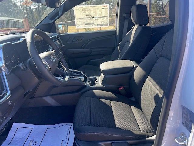 new 2025 GMC Canyon car, priced at $40,945