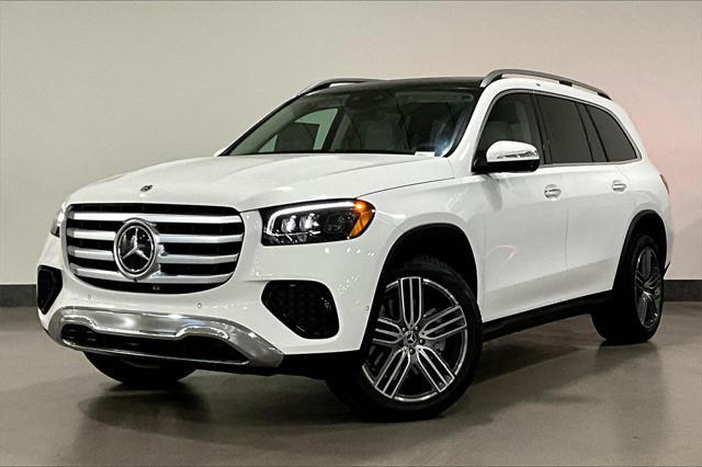 new 2024 Mercedes-Benz GLS 450 car, priced at $90,125