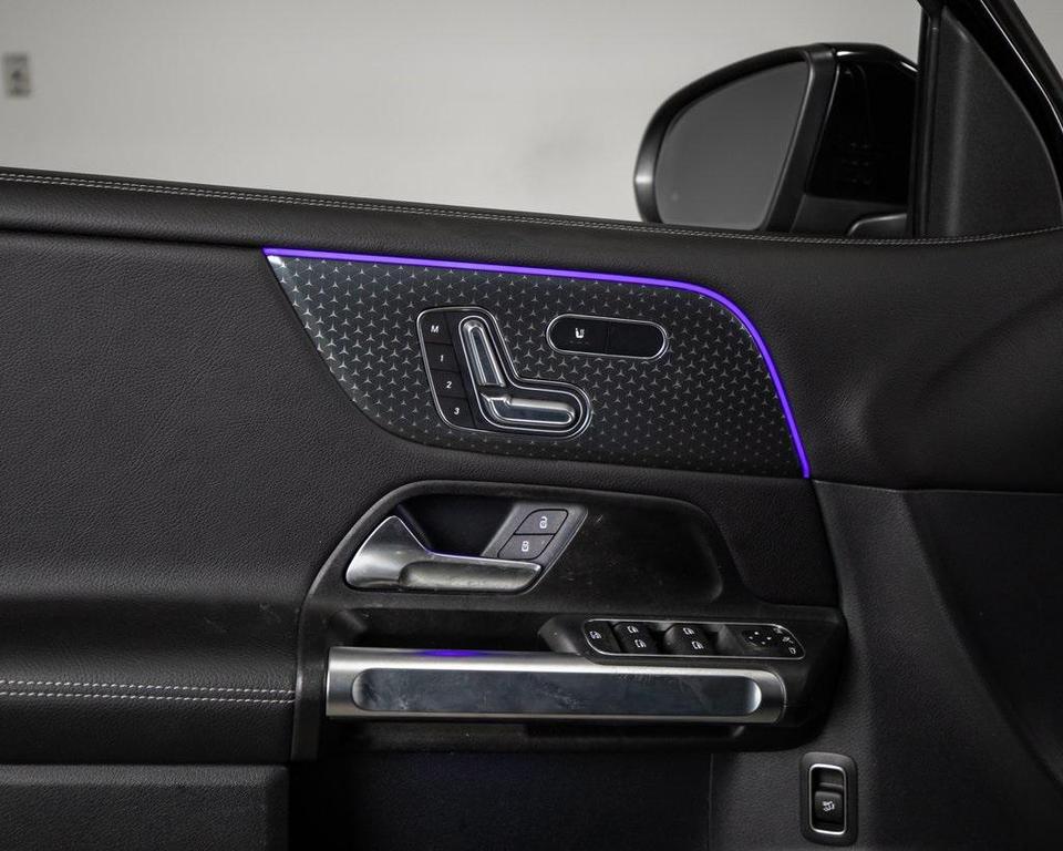 used 2024 Mercedes-Benz GLB 250 car, priced at $41,890