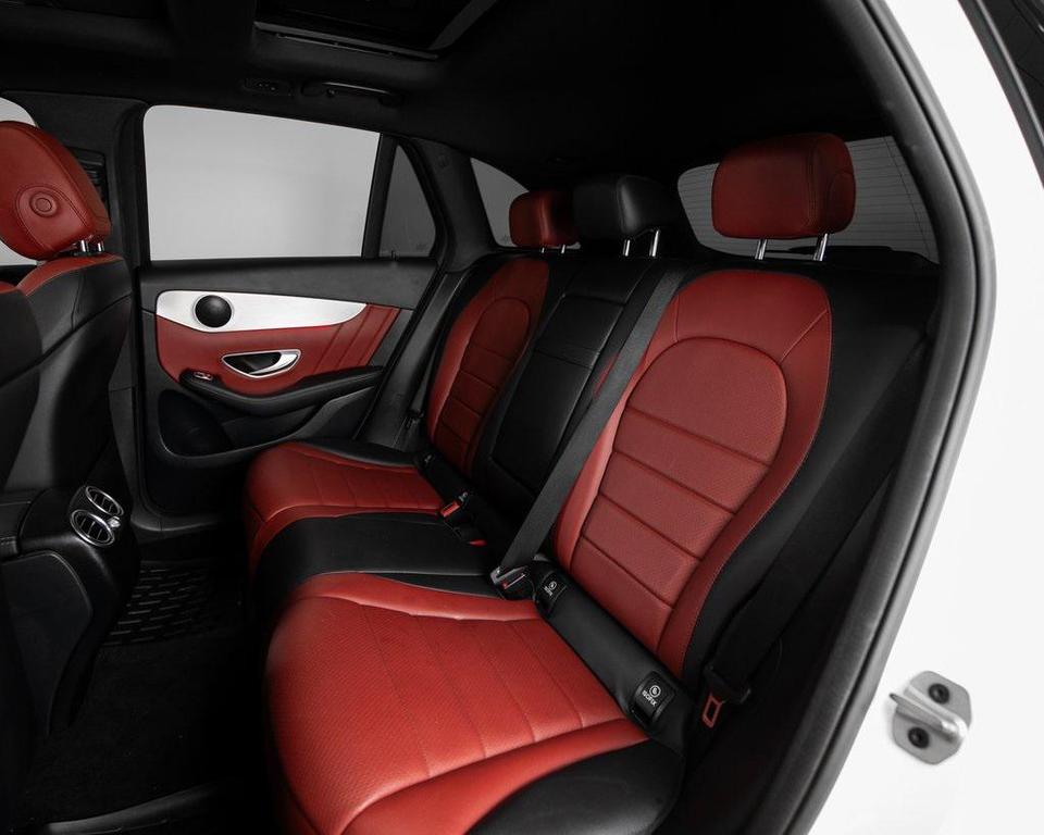 used 2022 Mercedes-Benz GLC 300 car, priced at $35,995