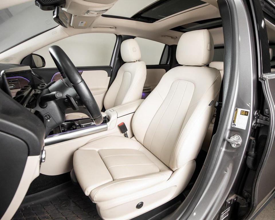 used 2022 Mercedes-Benz GLA 250 car, priced at $30,890