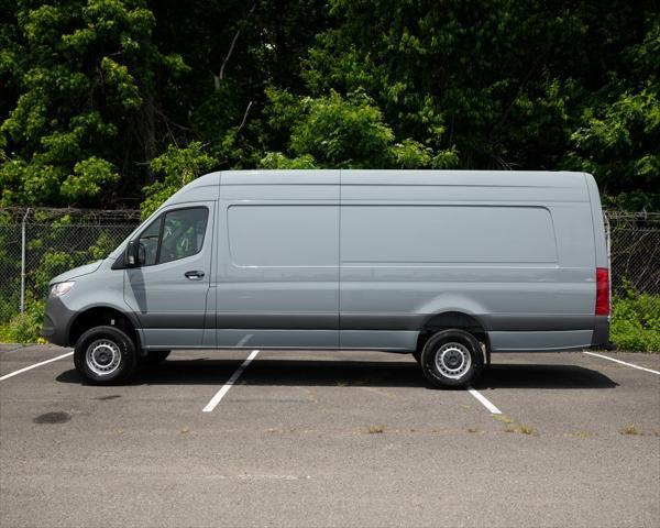 new 2024 Mercedes-Benz Sprinter 2500 car, priced at $73,056