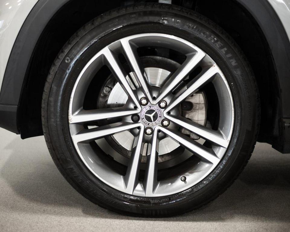 used 2022 Mercedes-Benz GLE 350 car, priced at $40,995