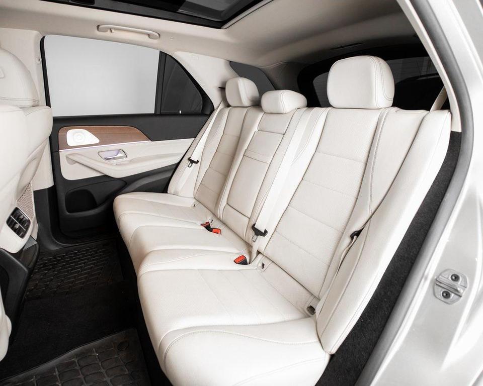 used 2022 Mercedes-Benz GLE 350 car, priced at $40,995