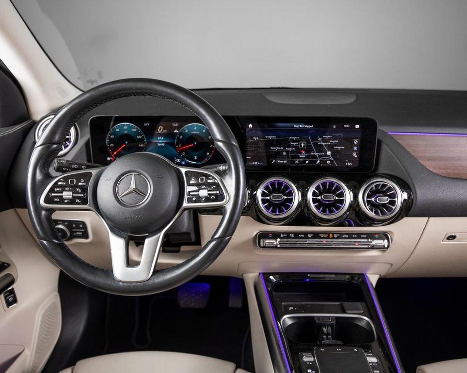 used 2023 Mercedes-Benz GLA 250 car, priced at $34,890