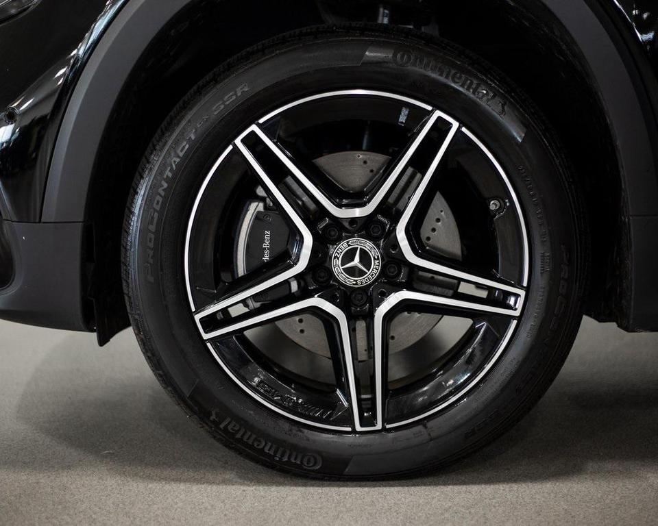 used 2025 Mercedes-Benz GLB 250 car, priced at $51,125