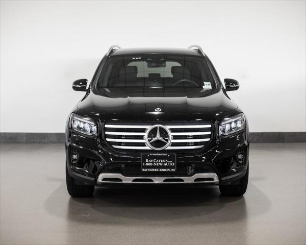 used 2024 Mercedes-Benz GLB 250 car, priced at $48,995