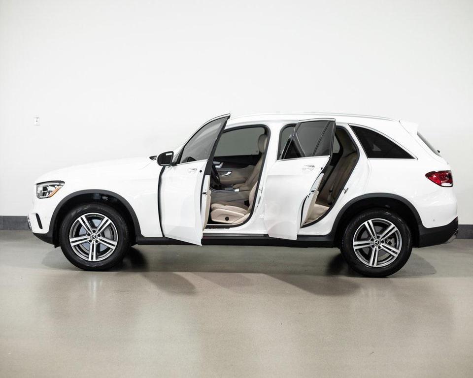 used 2022 Mercedes-Benz GLC 300 car, priced at $32,790