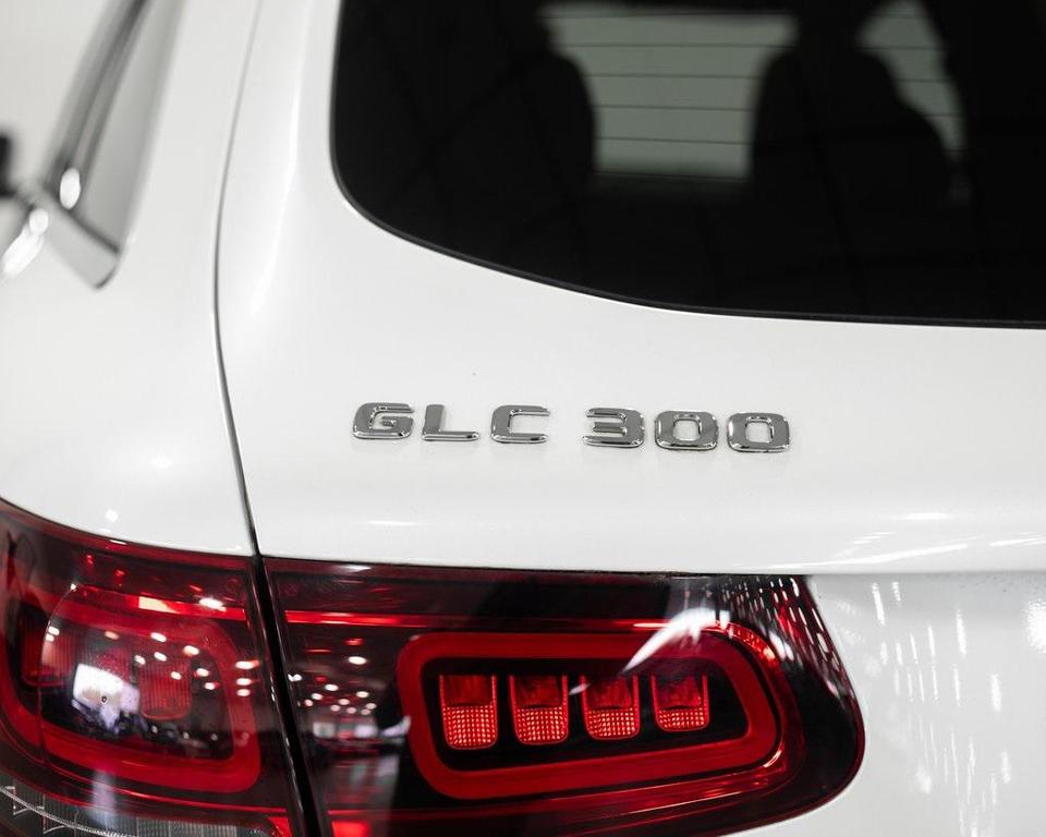 used 2022 Mercedes-Benz GLC 300 car, priced at $37,995