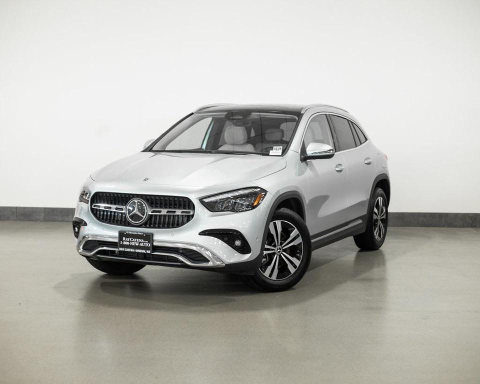 used 2025 Mercedes-Benz GLA 250 car, priced at $47,995