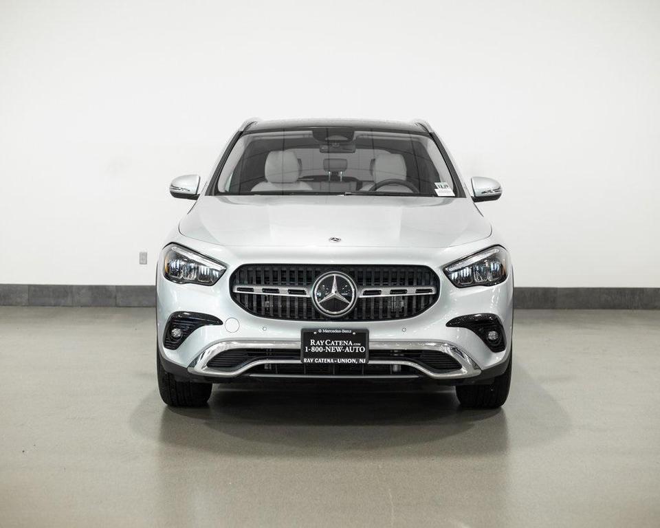 used 2025 Mercedes-Benz GLA 250 car, priced at $47,995