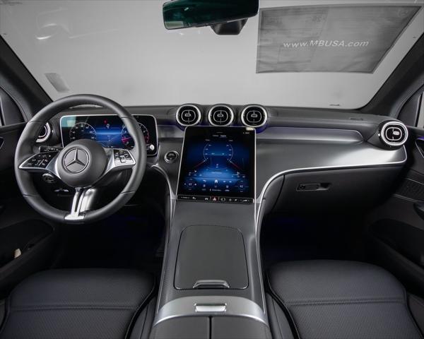 new 2025 Mercedes-Benz GLC 300 car, priced at $56,405