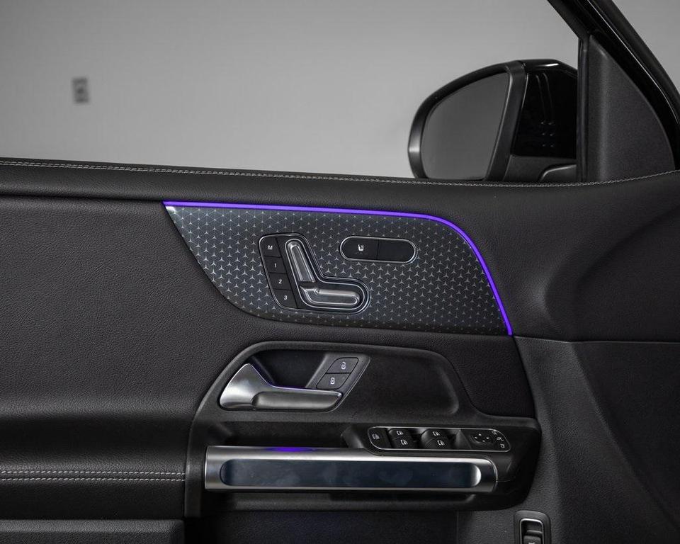 used 2025 Mercedes-Benz GLB 250 car, priced at $46,595