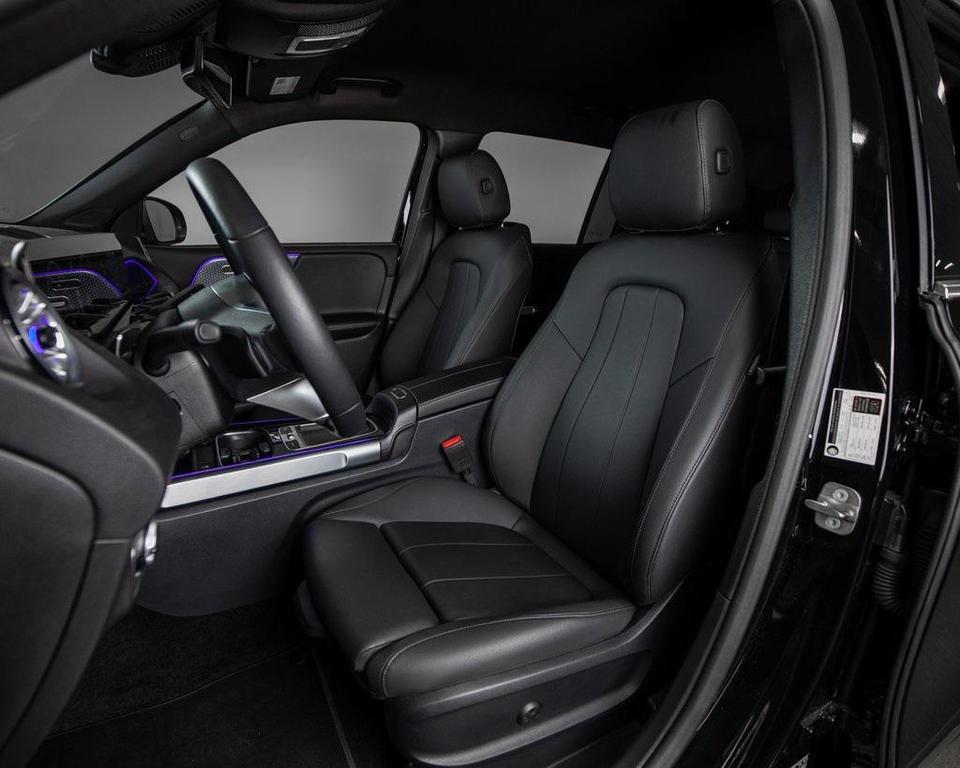 used 2025 Mercedes-Benz GLB 250 car, priced at $46,595