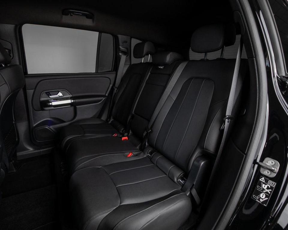 used 2025 Mercedes-Benz GLB 250 car, priced at $46,595