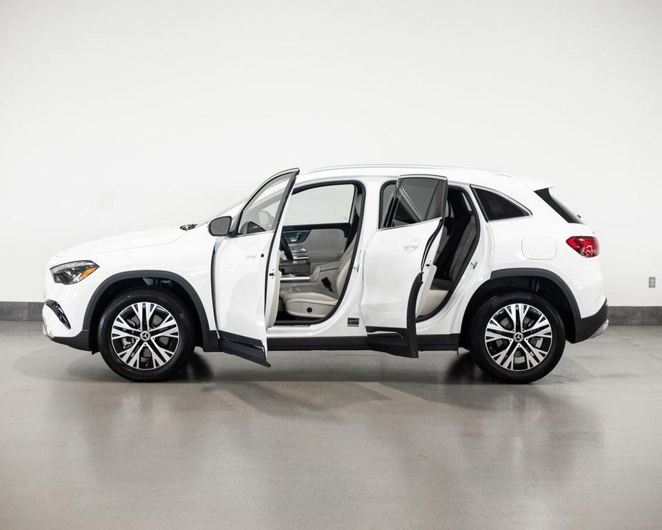 used 2025 Mercedes-Benz GLA 250 car, priced at $41,750