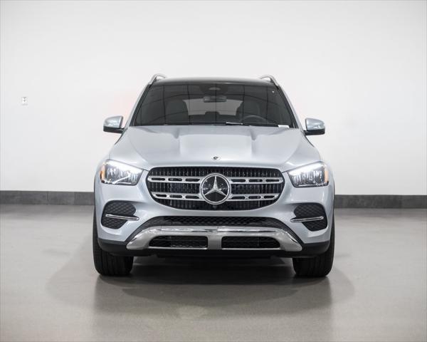 new 2025 Mercedes-Benz GLE 450 car, priced at $75,795