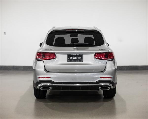 used 2022 Mercedes-Benz GLC 300 car, priced at $35,890