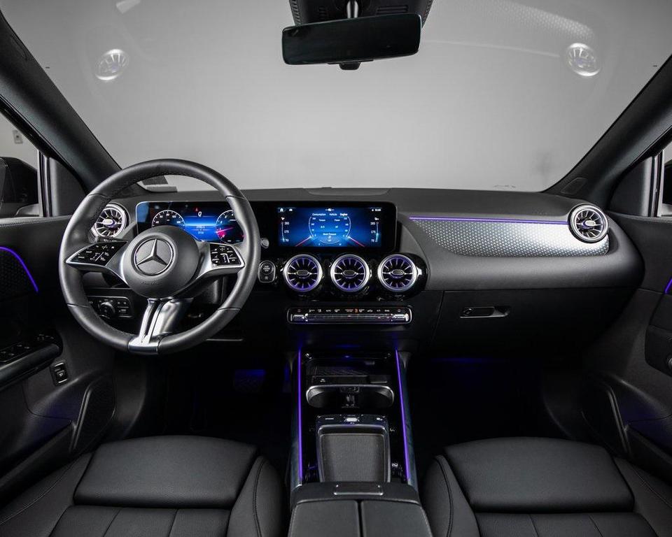 used 2025 Mercedes-Benz GLA 250 car, priced at $44,295