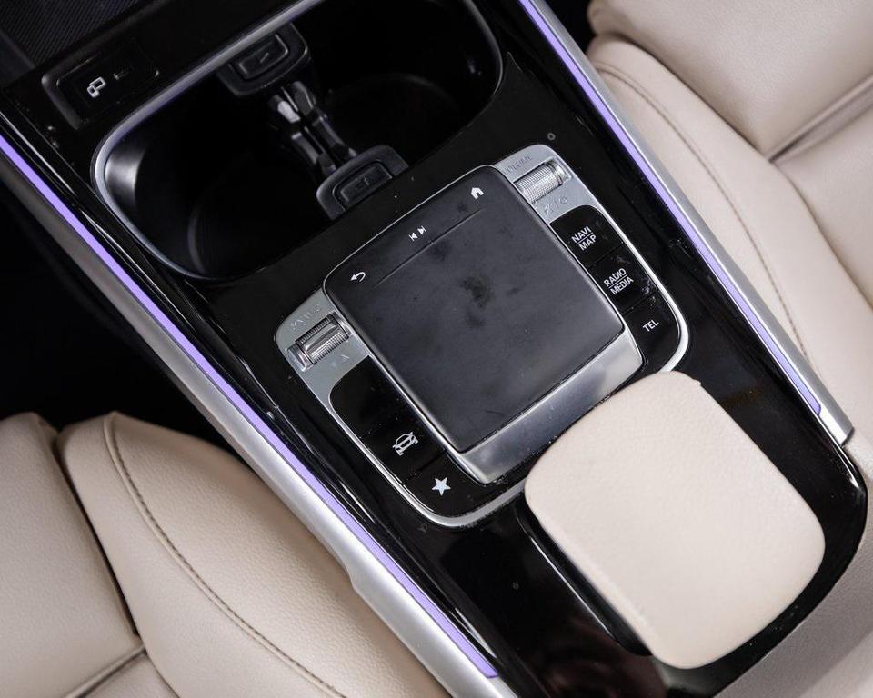 used 2023 Mercedes-Benz GLB 250 car, priced at $35,690