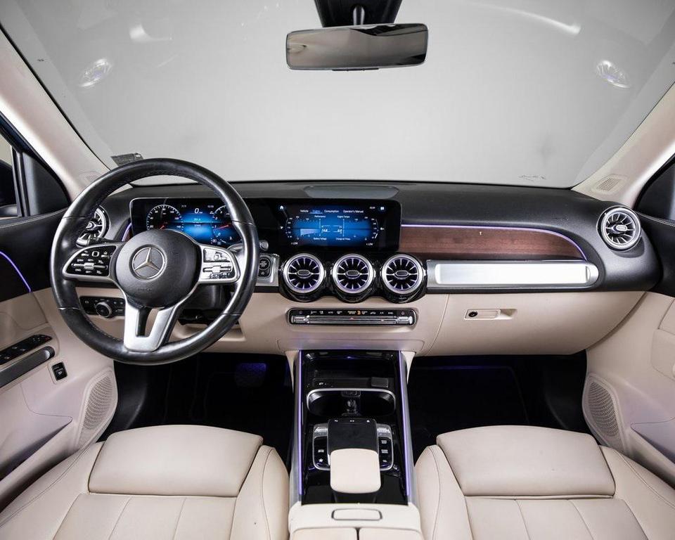 used 2023 Mercedes-Benz GLB 250 car, priced at $35,690