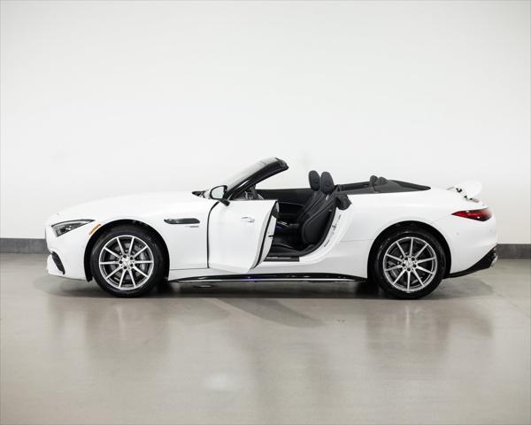 used 2023 Mercedes-Benz AMG SL 43 car, priced at $89,890