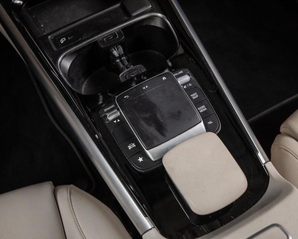 used 2022 Mercedes-Benz GLA 250 car, priced at $30,890