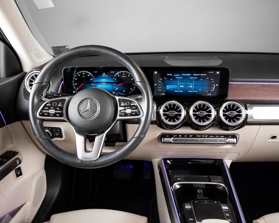used 2022 Mercedes-Benz GLB 250 car, priced at $31,890