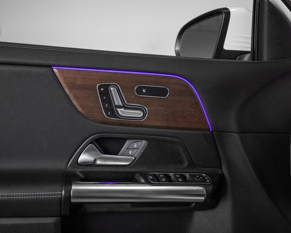 used 2022 Mercedes-Benz GLA 250 car, priced at $32,390