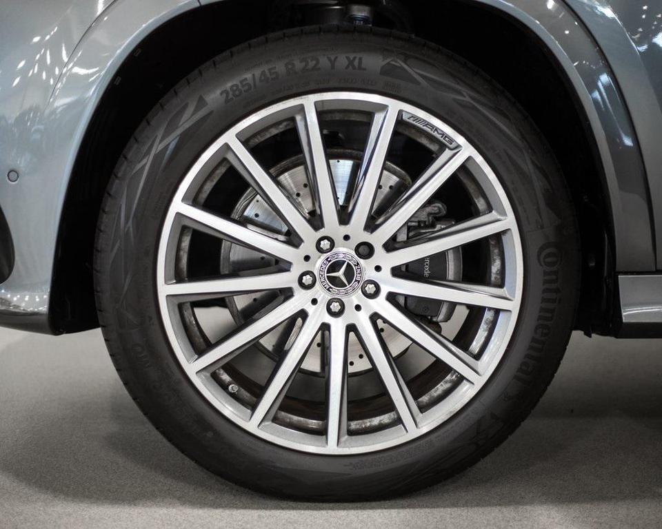 used 2025 Mercedes-Benz GLS 450 car, priced at $99,995