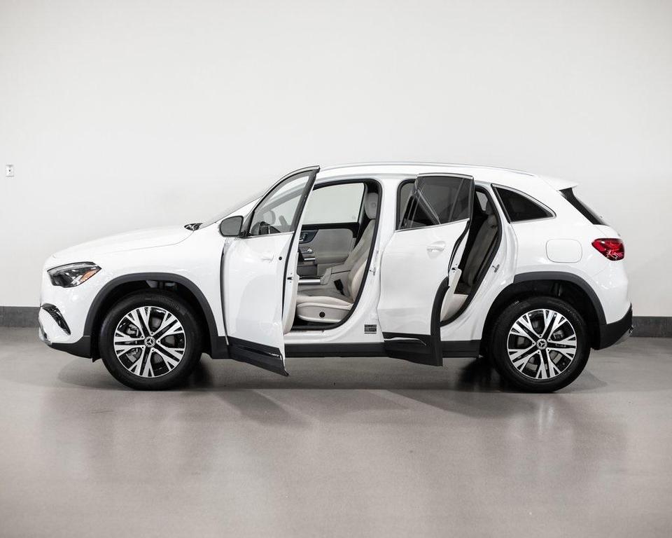 used 2025 Mercedes-Benz GLA 250 car, priced at $41,250