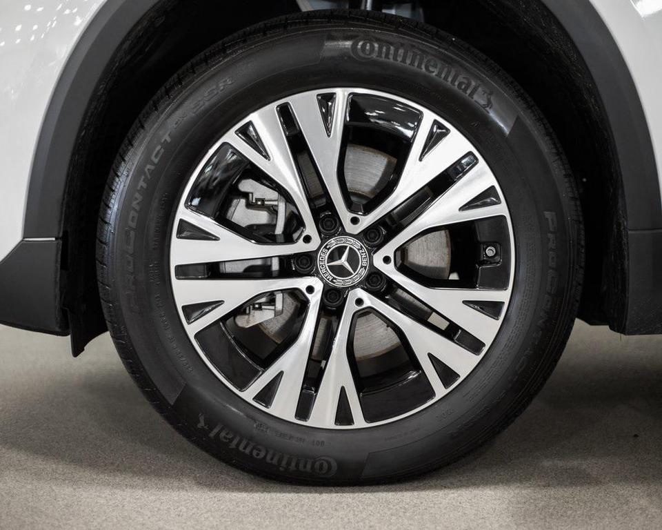 used 2025 Mercedes-Benz GLA 250 car, priced at $41,250